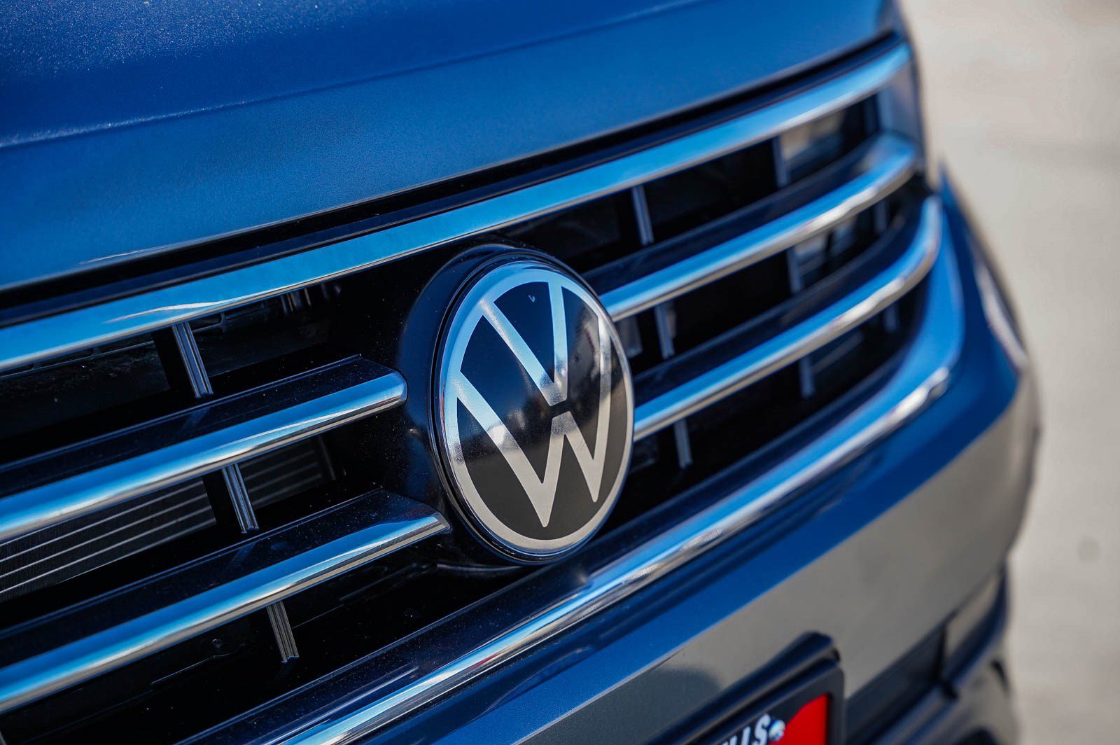 Used 2024 Volkswagen Tiguan SE image 12