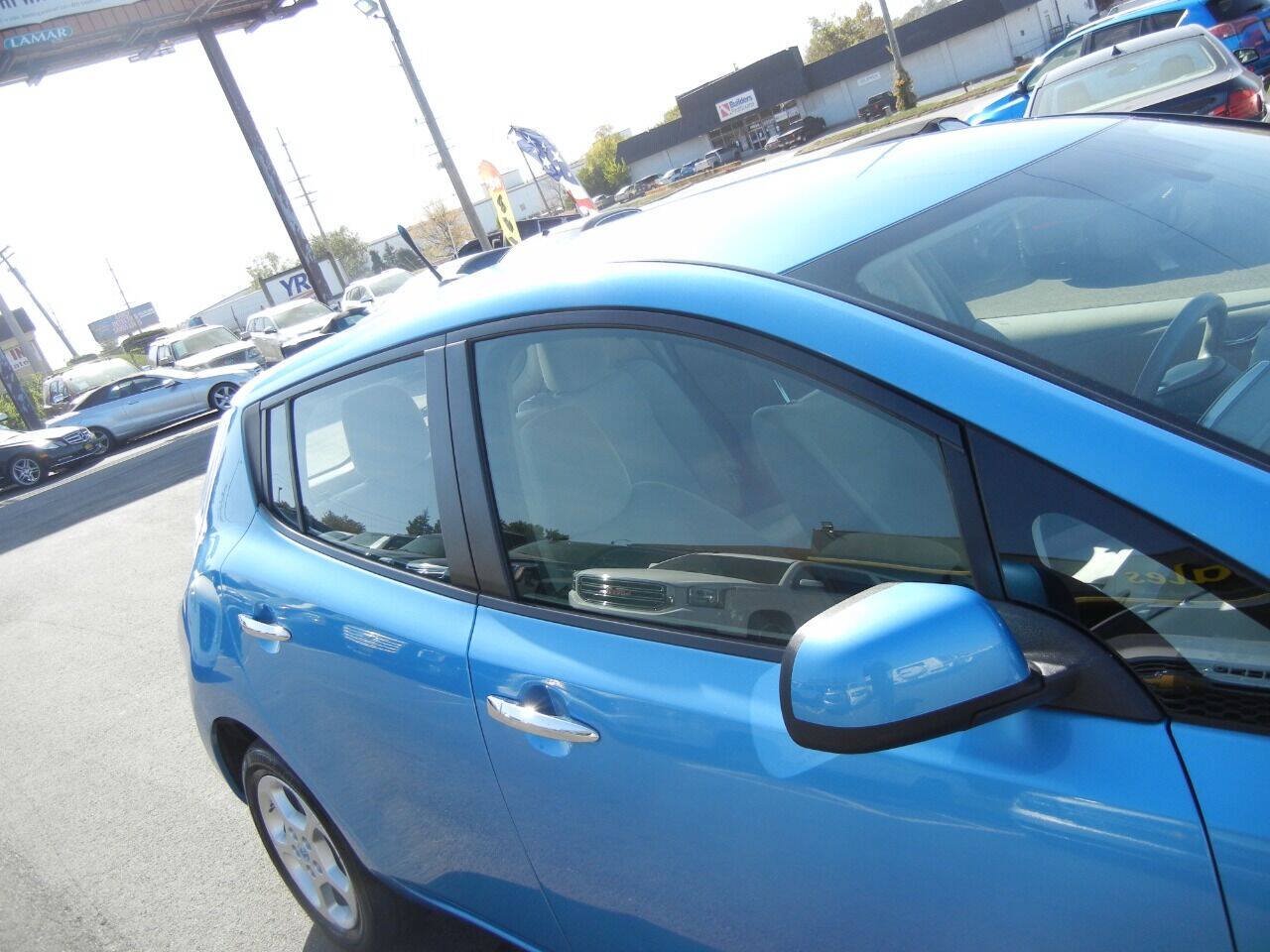 Used 2012 Nissan Leaf SL w/ Protection Pkg FWD image 47