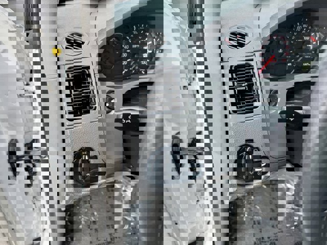 Used 2005 Ford Focus S image 19