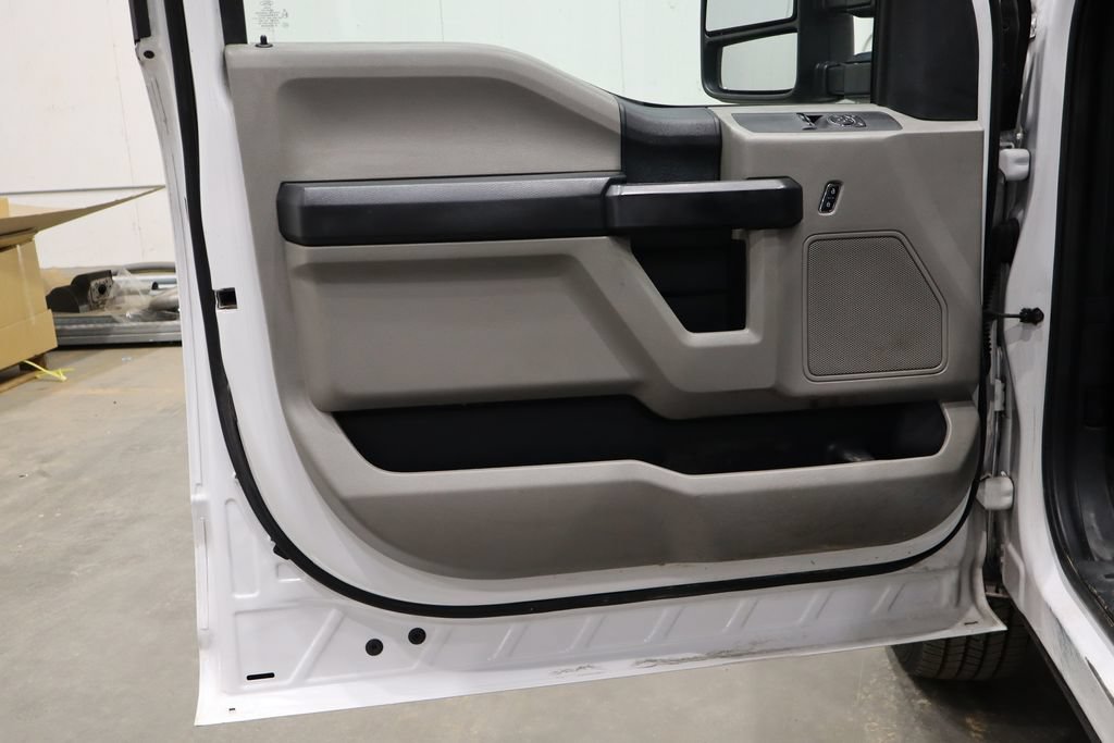 Used 2019 Ford F350 XL w/ Power Equipment Group RWD image 11