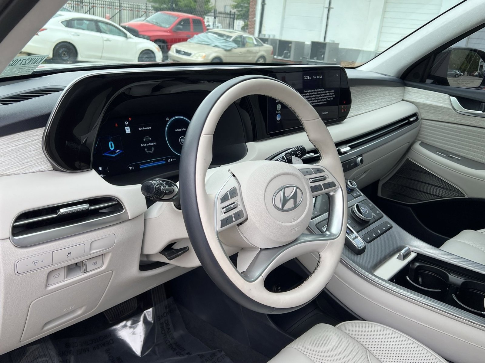Used 2024 Hyundai Palisade Calligraphy FWD image 21