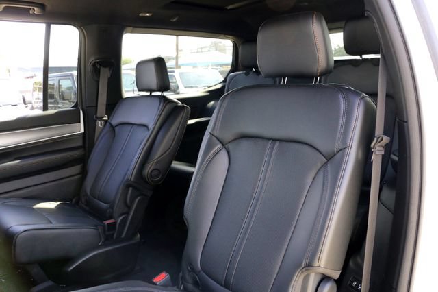 New 2026 Jeep Grand Wagoneer 4WD image 19