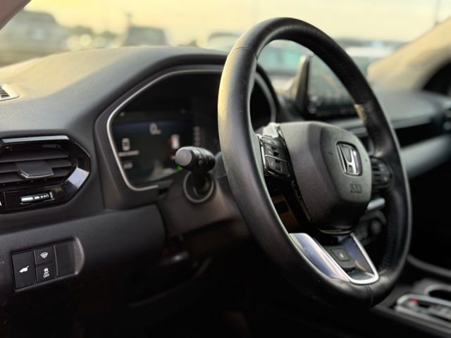 Used 2025 Honda Pilot Elite image 14