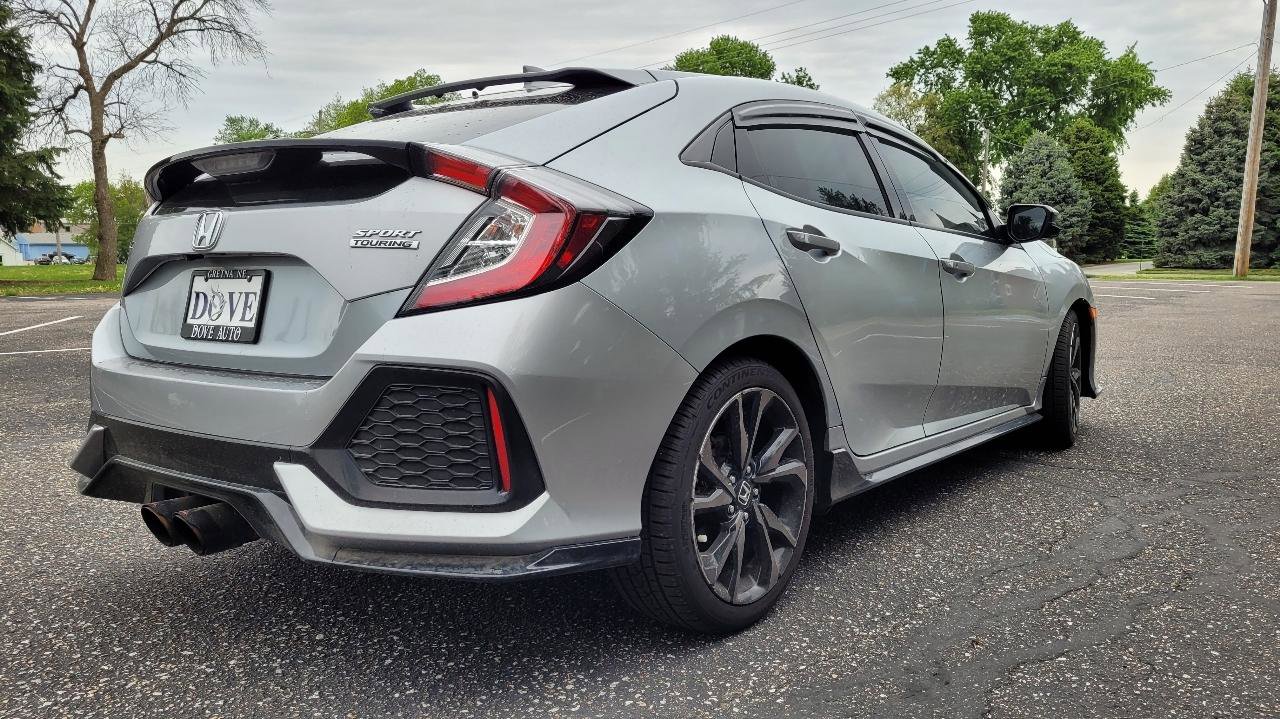 Used 2019 Honda Civic Sport Touring image 7