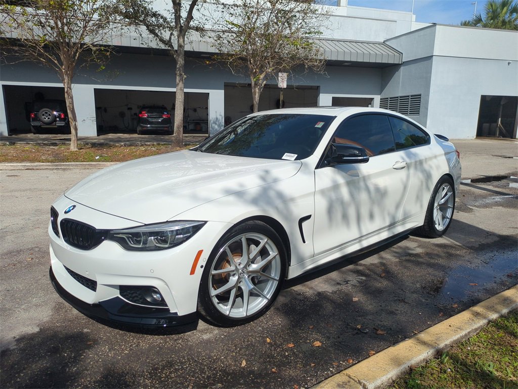 Used 2019 BMW 440i Coupe w/ M Sport Package image 9