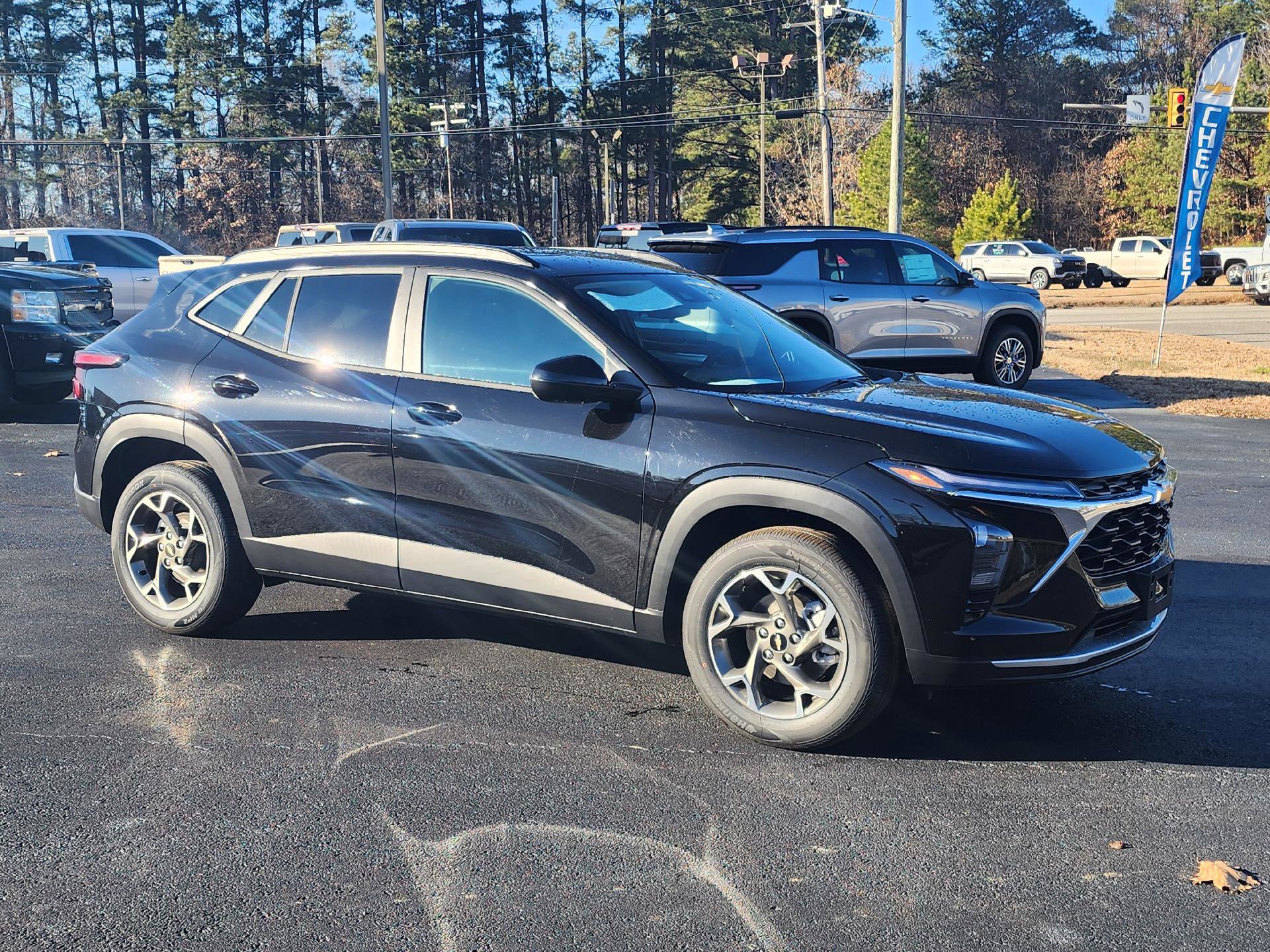 New 2026 Chevrolet Trax LT w/ Sunroof Package