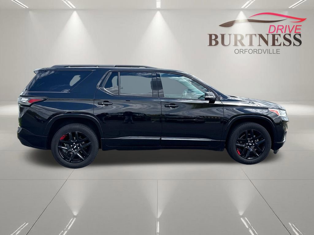 Certified 2020 Chevrolet Traverse Premier w/ Redline Edition AWD/4WD image 9