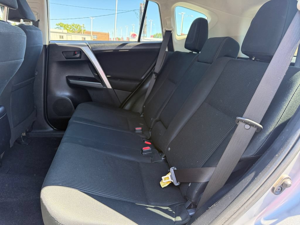 Certified 2018 Toyota RAV4 LE w/ All Weather Liner Package AWD/4WD image 25
