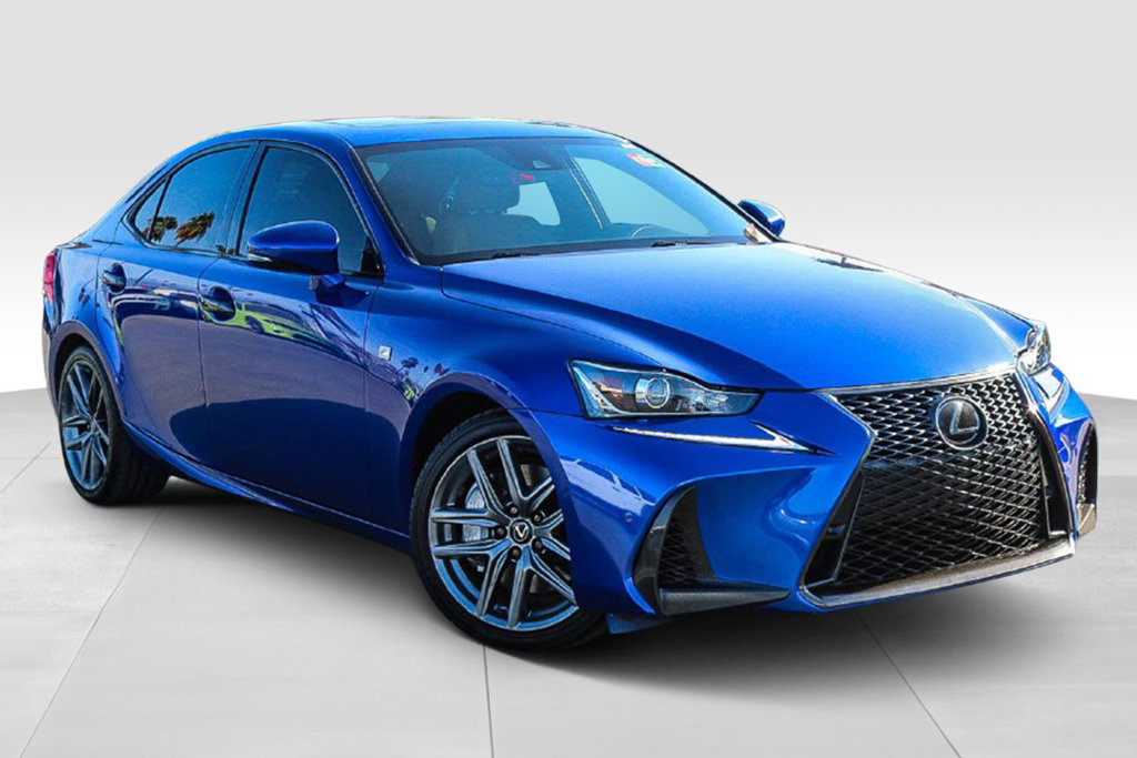 Used 2020 Lexus IS 350 F Sport w/ F Sport Package RWD image 2