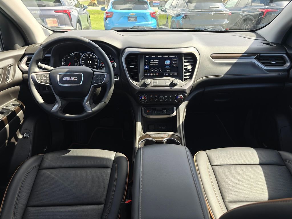 Used 2023 GMC Acadia AT4 w/ GMC Pro Grade Package AWD/4WD image 14