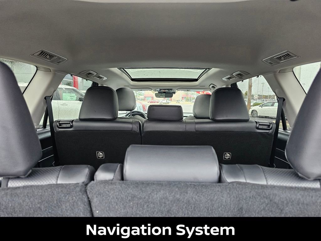 Used 2024 Toyota Grand Highlander Limited image 15