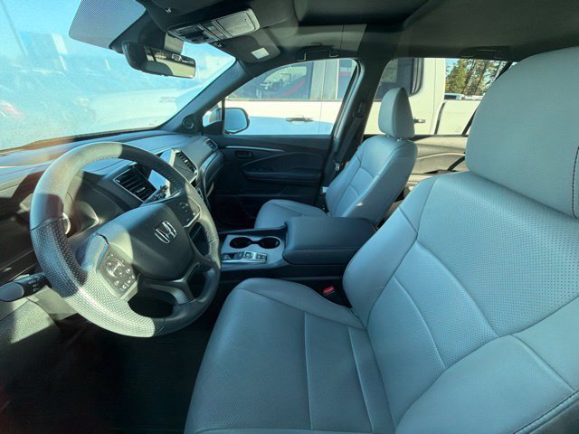 Used 2024 Honda Passport EX-L image 18