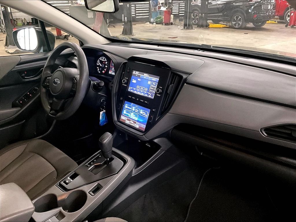 Used 2024 Subaru Crosstrek 2.0i AWD/4WD image 14