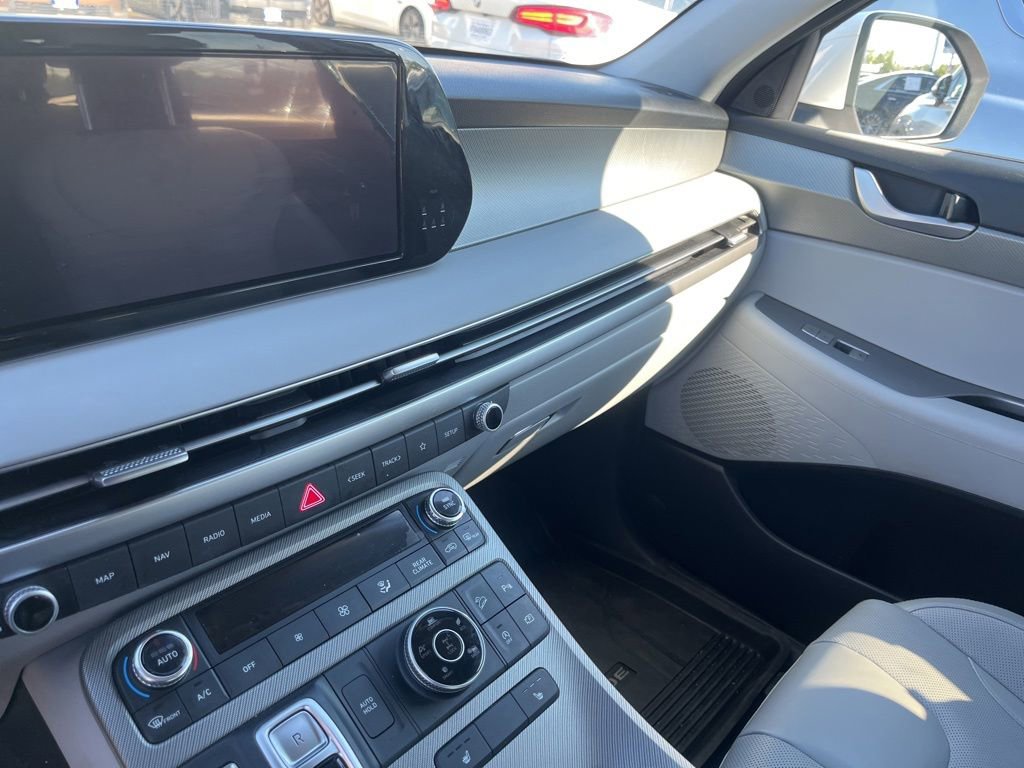 Used 2025 Hyundai Palisade SEL AWD/4WD image 8