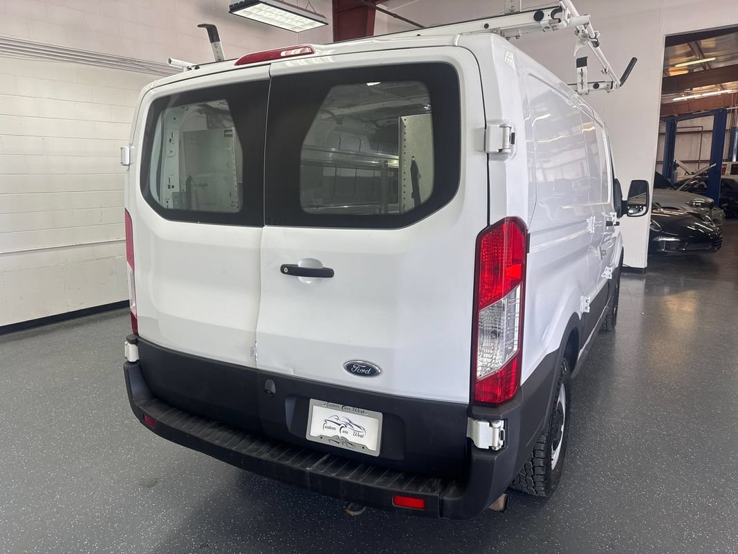 Used 2020 Ford Transit 250 Low Roof RWD image 4