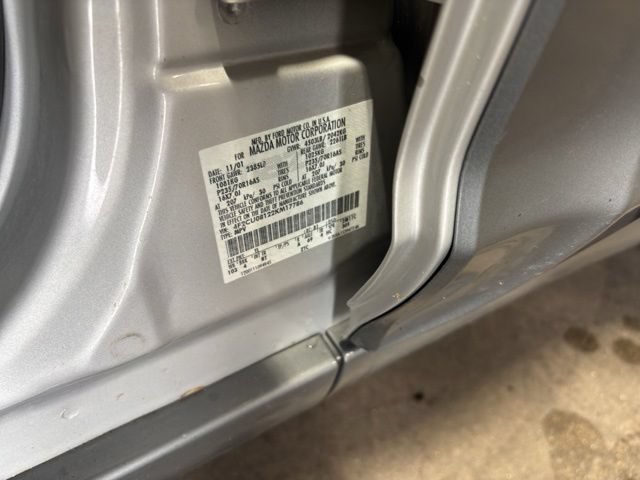 Used 2002 MAZDA Tribute 4WD image 31