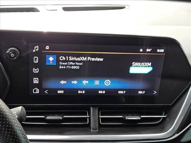 Used 2024 Chevrolet Trax RS w/ Driver Confidence Package FWD image 11