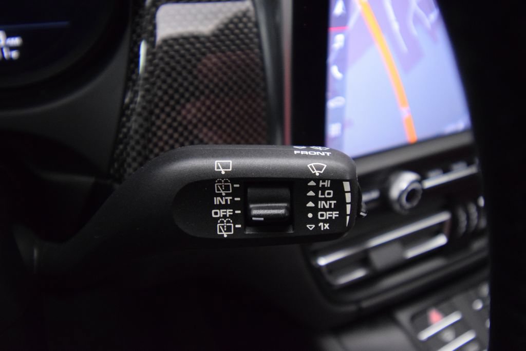 Used 2021 Porsche Macan GTS AWD/4WD image 38