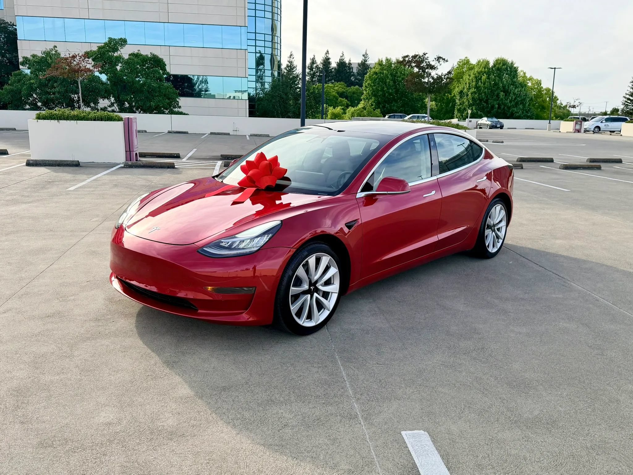 Used 2020 Tesla Model 3 Standard Range Plus RWD image 23