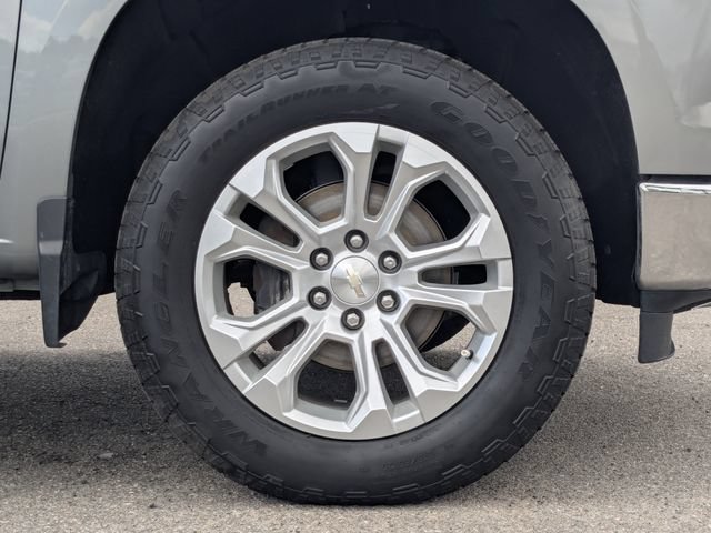 Used 2023 Chevrolet Silverado 1500 LTZ AWD/4WD image 12