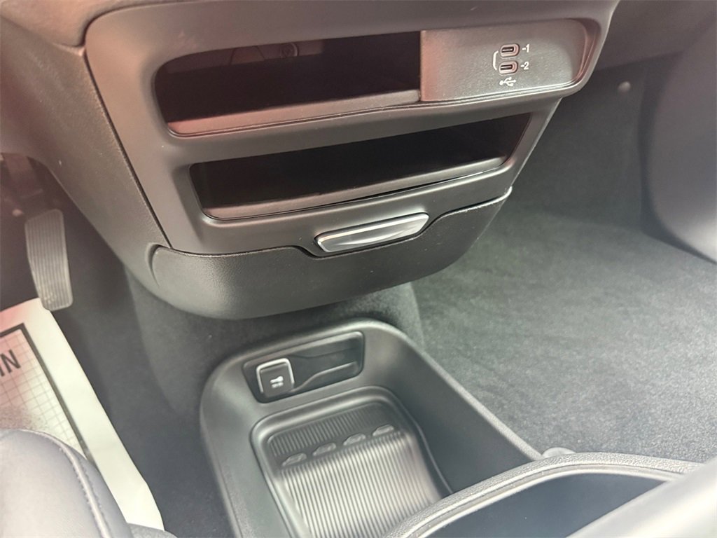 New 2026 Chrysler Pacifica Select image 27