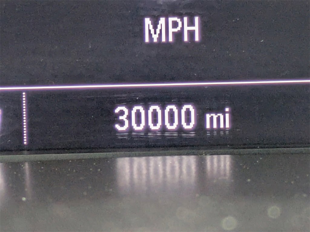 Used 2022 Chevrolet Colorado LT w/ Fleet Safety Package image 31