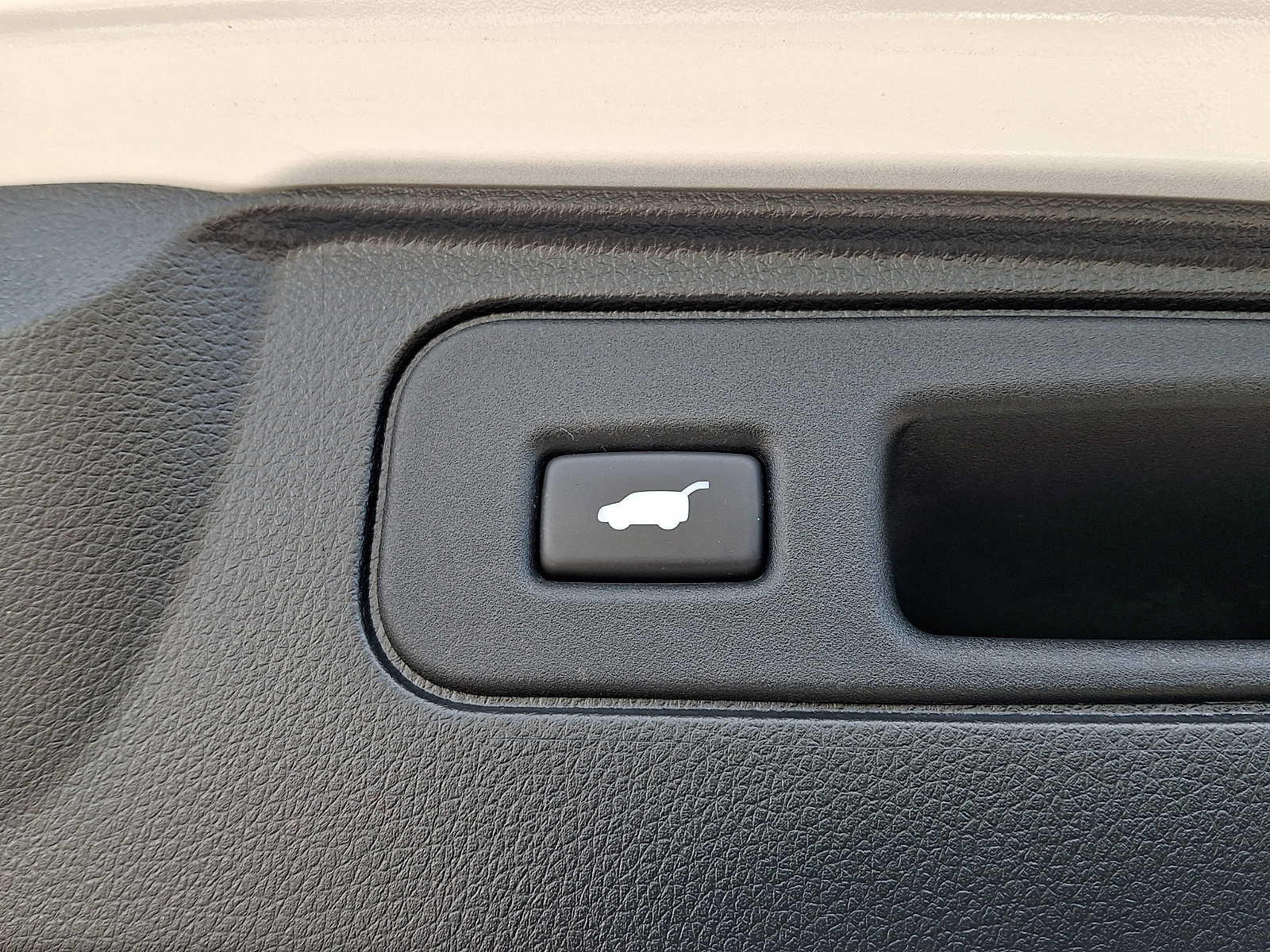 Used 2023 Honda Passport EX-L image 33