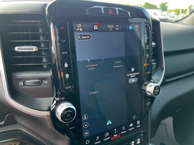 Used 2023 RAM 1500 Big Horn AWD/4WD image 17