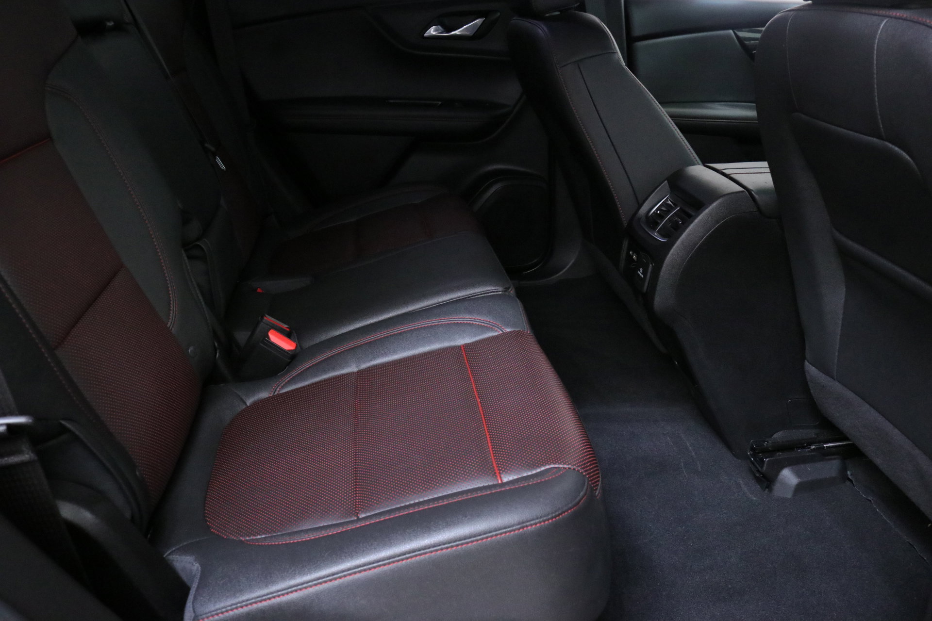 Used 2023 Chevrolet Blazer RS w/ Driver Confidence II Package image 29