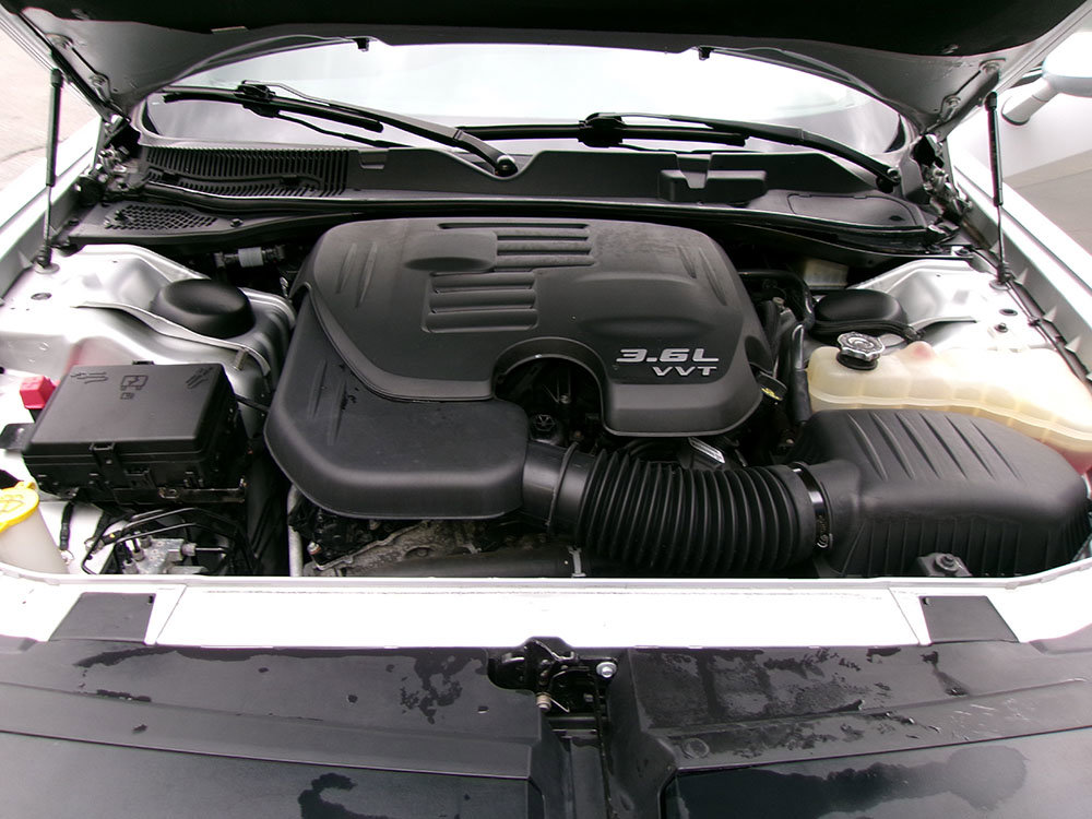 Used 2019 Dodge Challenger GT w/ Plus Package image 9