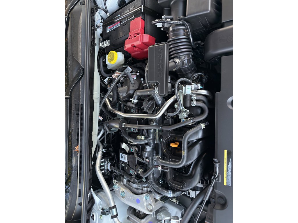 New 2025 Nissan Sentra SR image 11