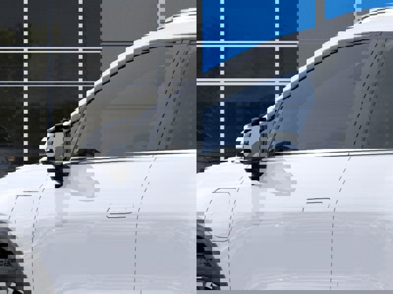 New 2026 Chevrolet Equinox EV LT FWD image 12