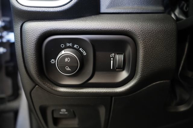 Used 2022 RAM 1500 Big Horn AWD/4WD image 21