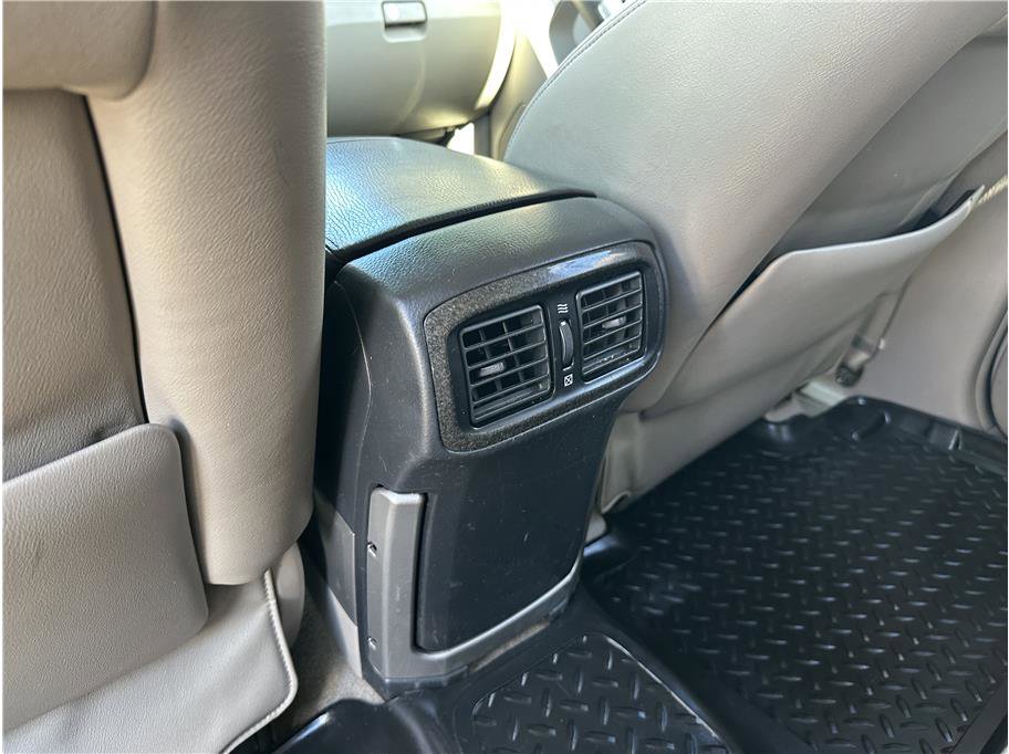 Used 2005 Toyota 4Runner Limited image 18
