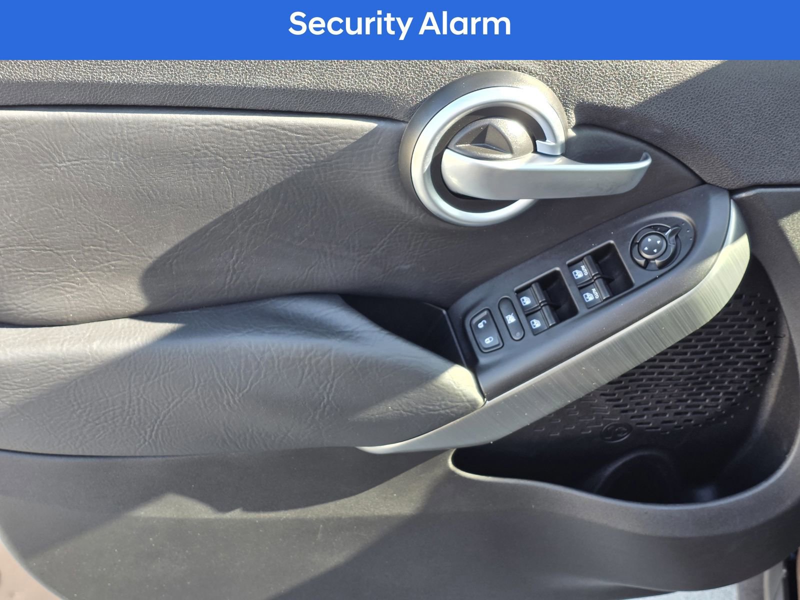 Used 2018 FIAT 500X Trekking image 16