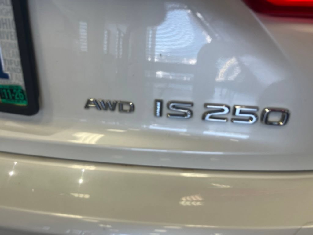 Used 2015 Lexus IS 250 AWD w/ Premium Package image 8