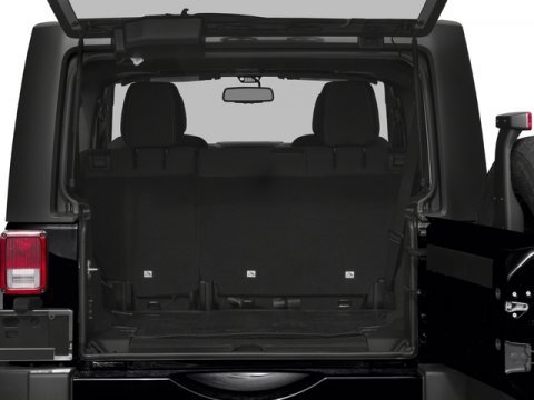 Used 2017 Jeep Wrangler Unlimited Sahara w/ Max Tow Package image 15