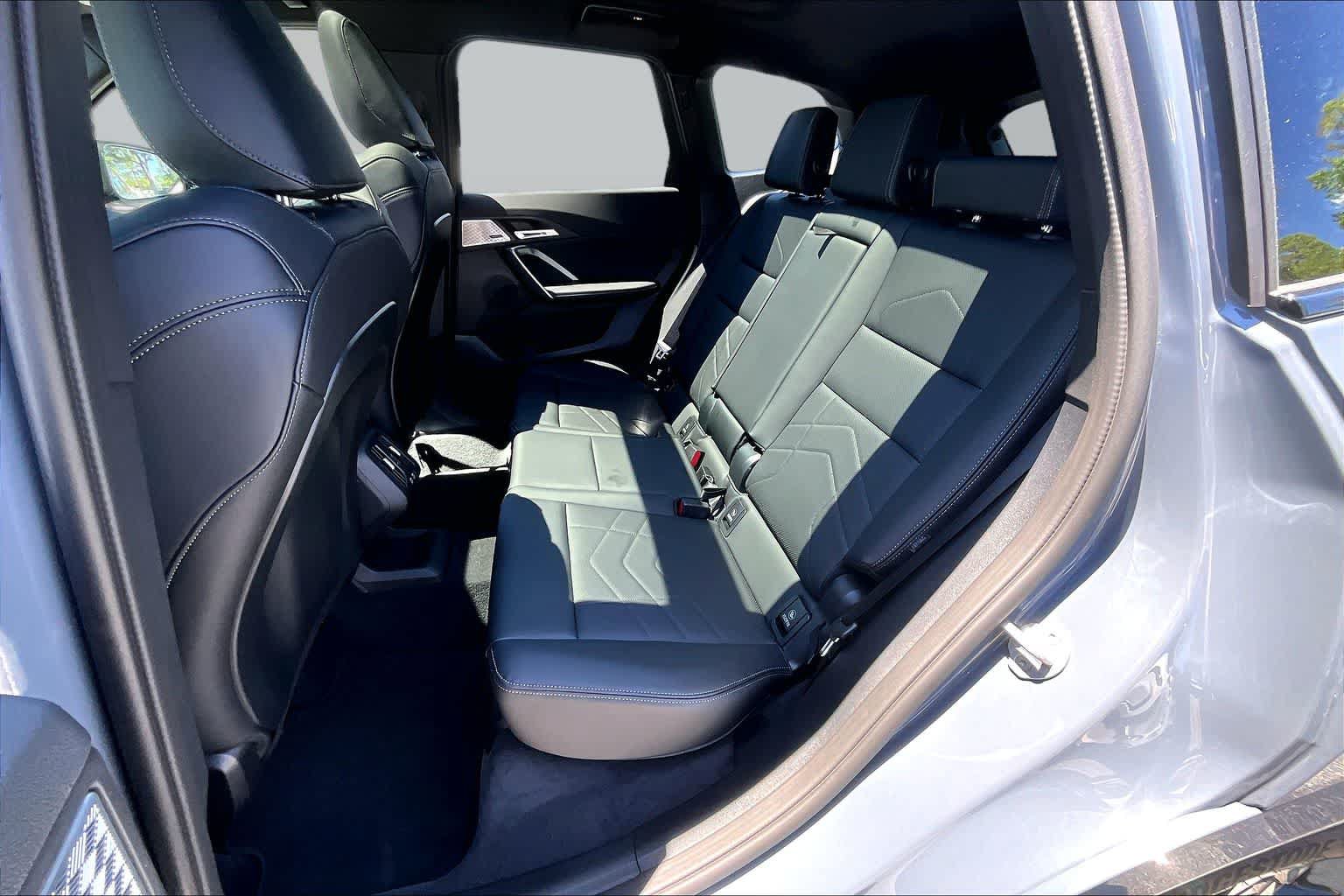 Certified 2025 BMW X1 M35i AWD/4WD image 21