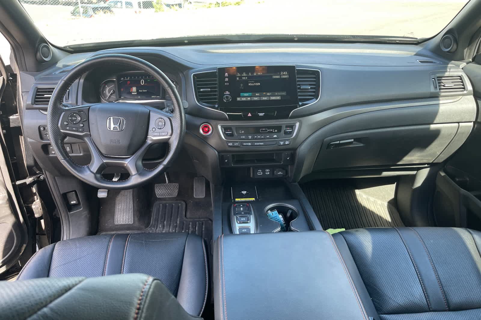 Used 2024 Honda Passport TrailSport image 11