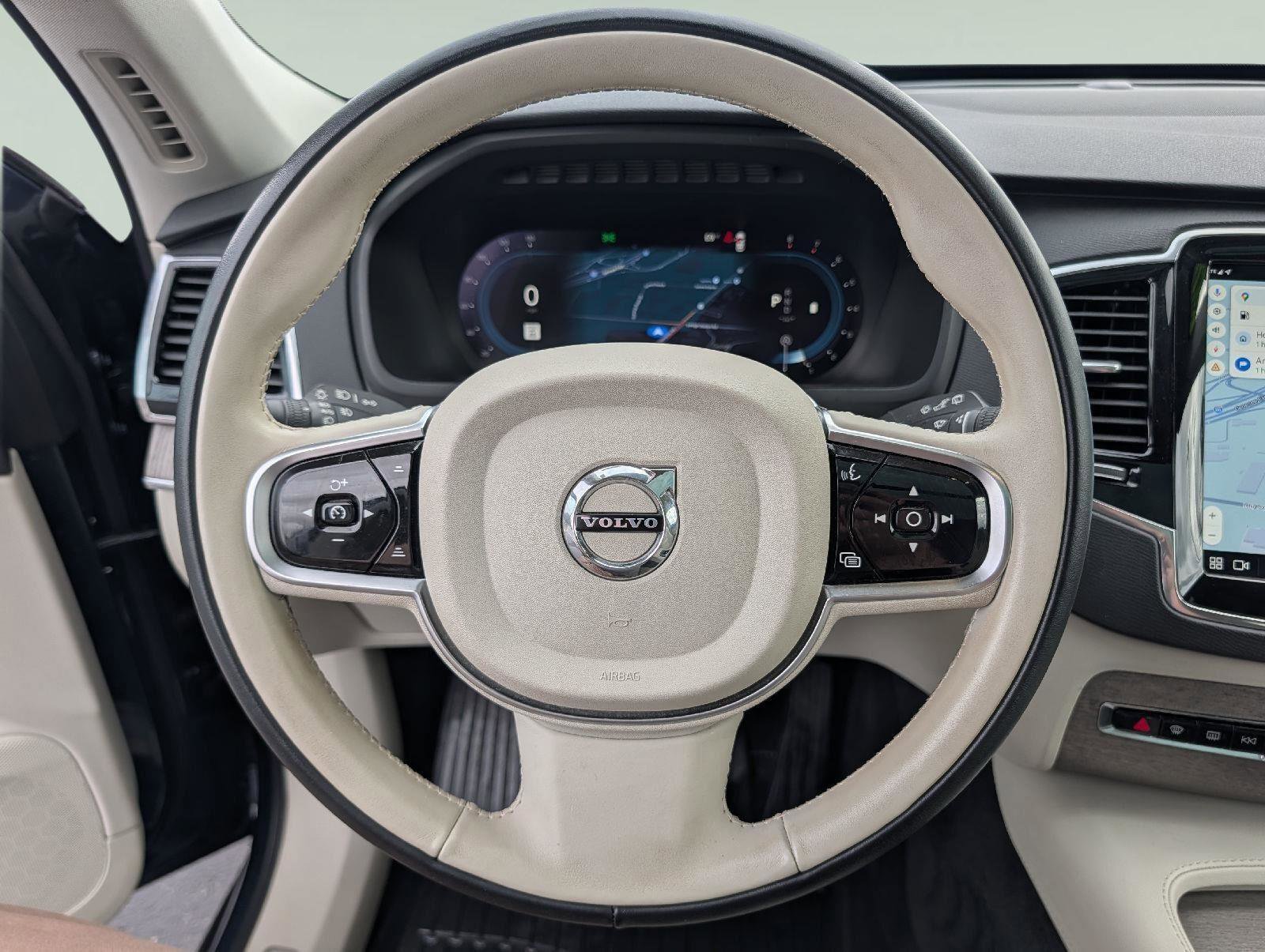 Used 2023 Volvo XC90 B6 Plus w/ Protection Package image 13