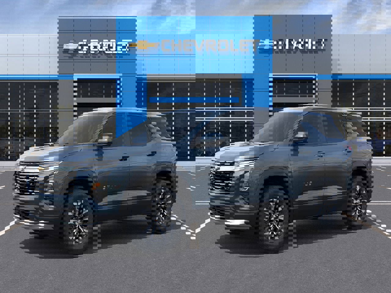 New 2026 Chevrolet Equinox LT image 2