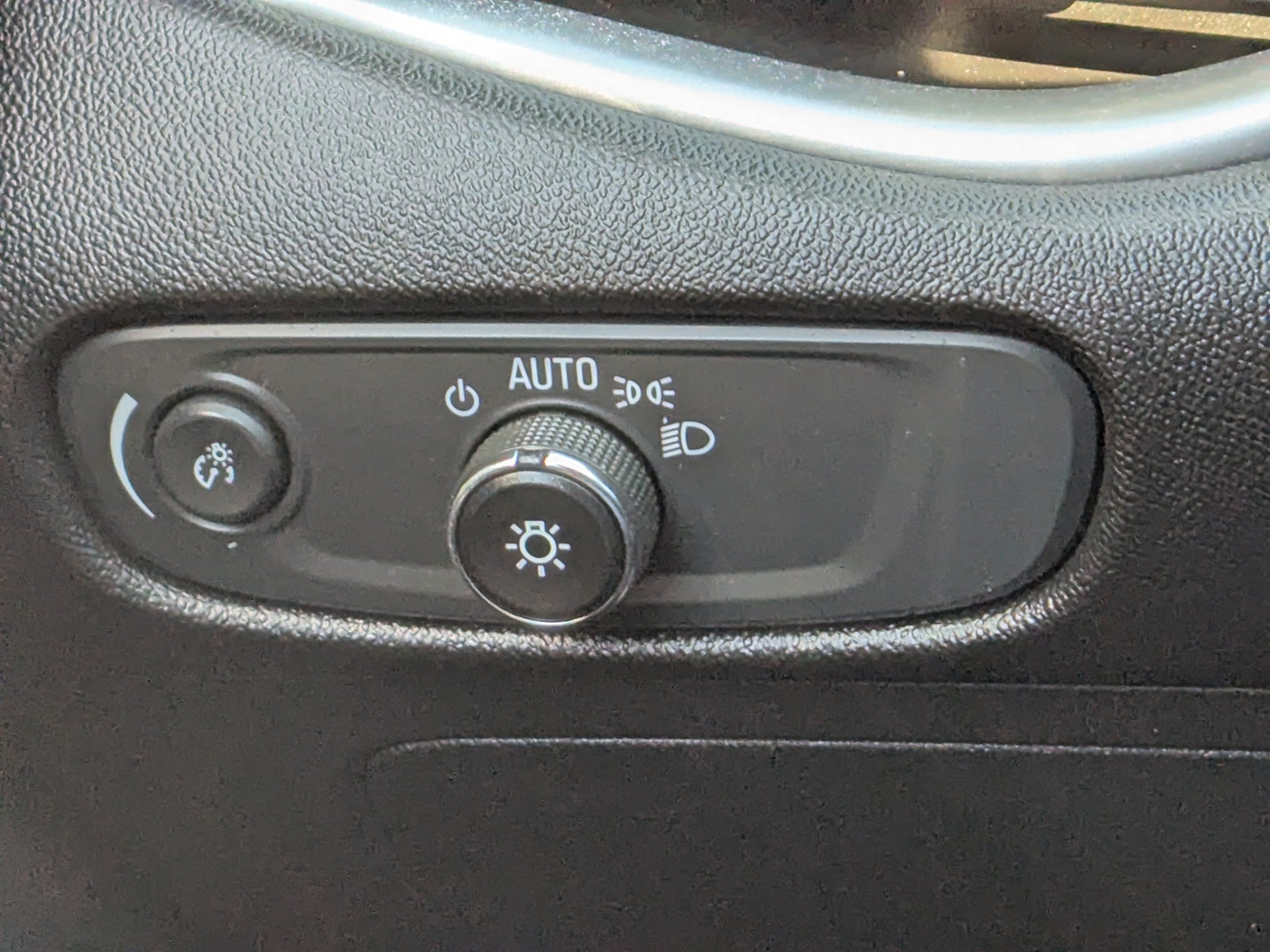 Used 2024 Chevrolet Malibu LT FWD image 30