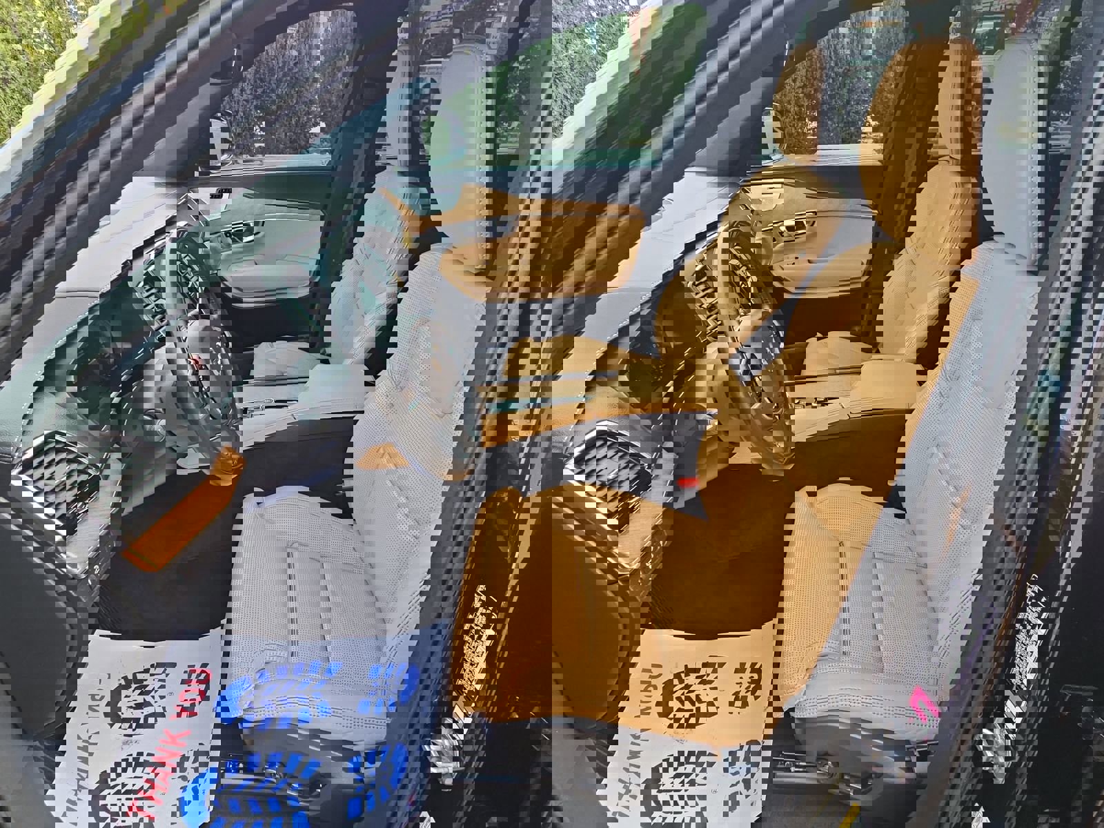 Used 2019 Volvo XC90 T8 Inscription w/ Luxury Package image 11