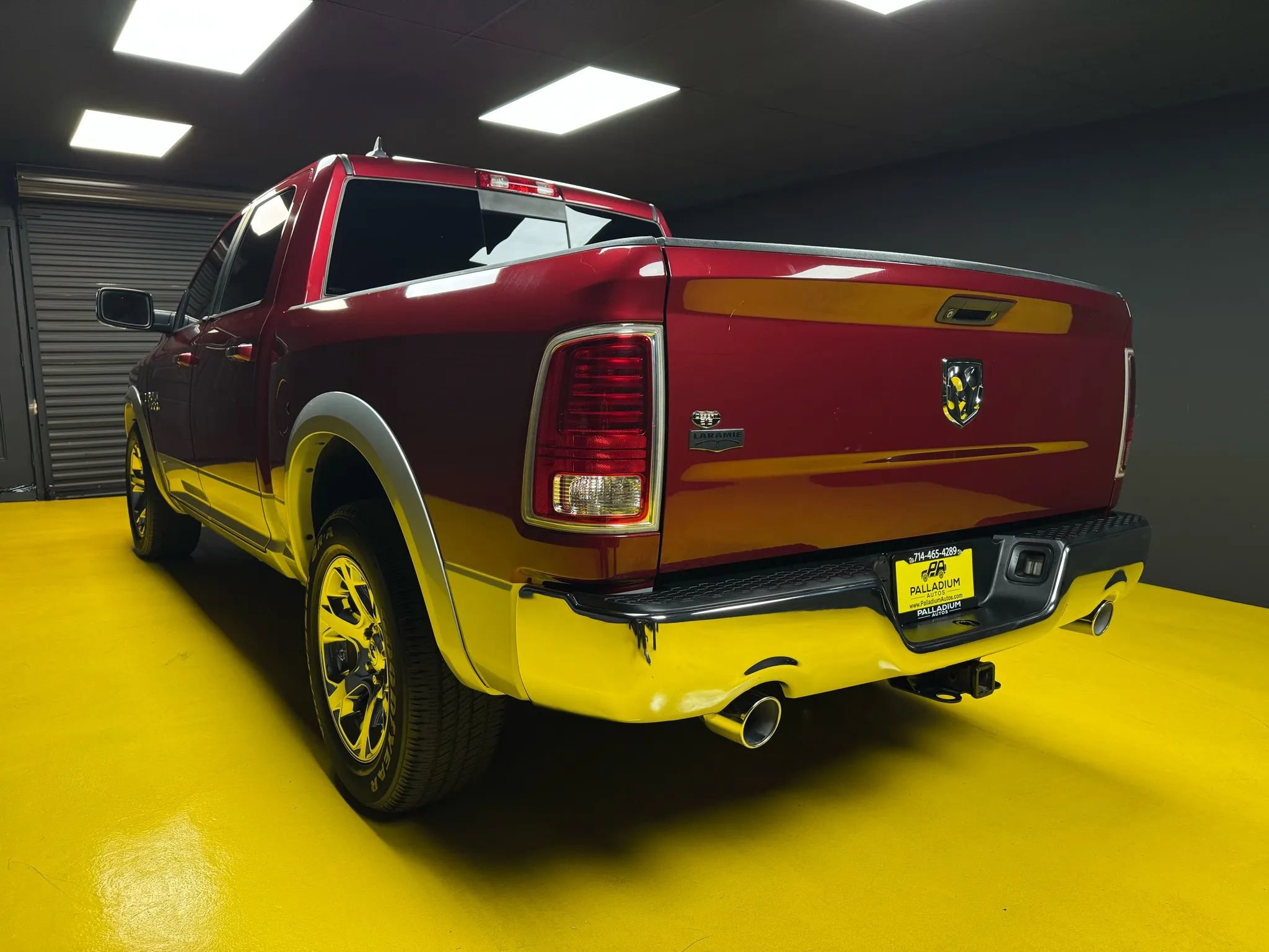 Used 2014 RAM 1500 Laramie image 4