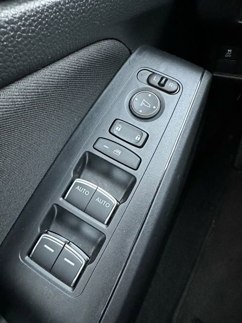 Used 2025 Honda Civic Sport image 17