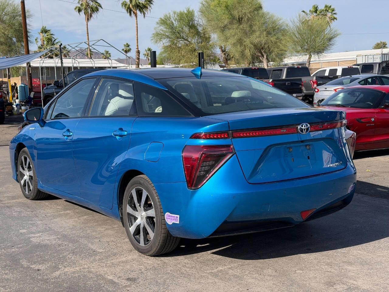 Used 2019 Toyota Mirai FWD image 5