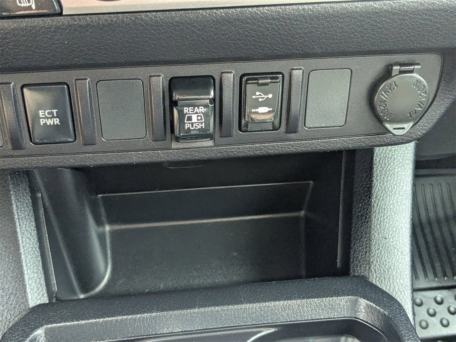 Used 2019 Toyota Tacoma SR5 image 23