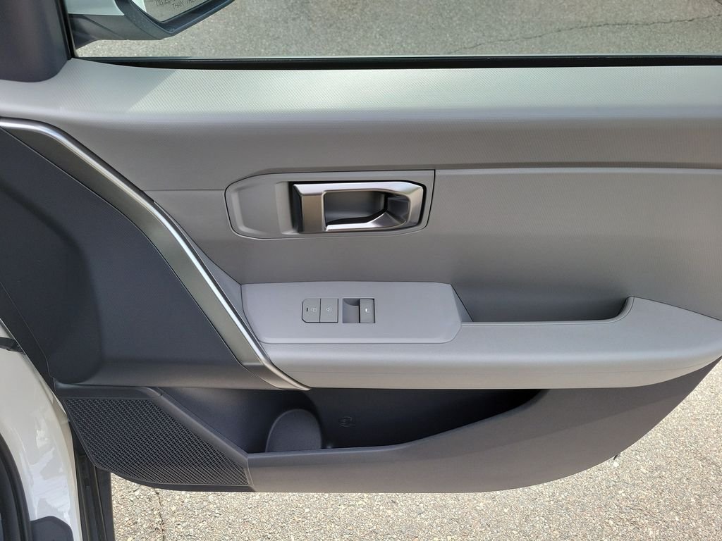 New 2027 Kia Seltos LX FWD image 10