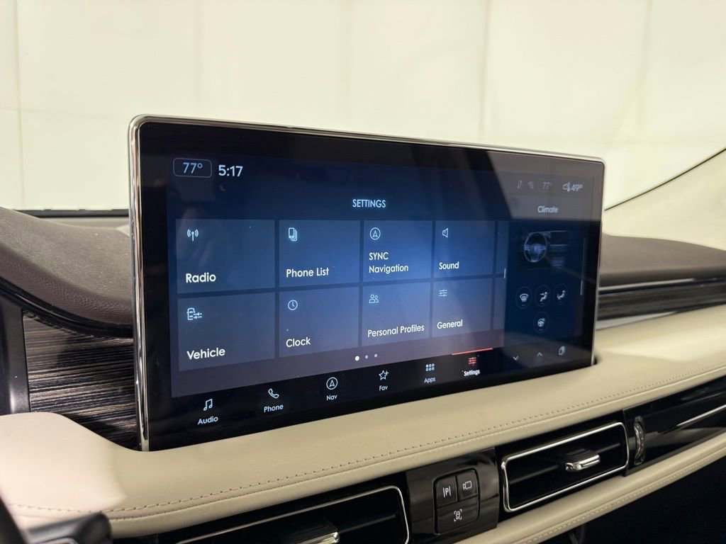 Used 2022 Lincoln Nautilus Black Label AWD/4WD image 38