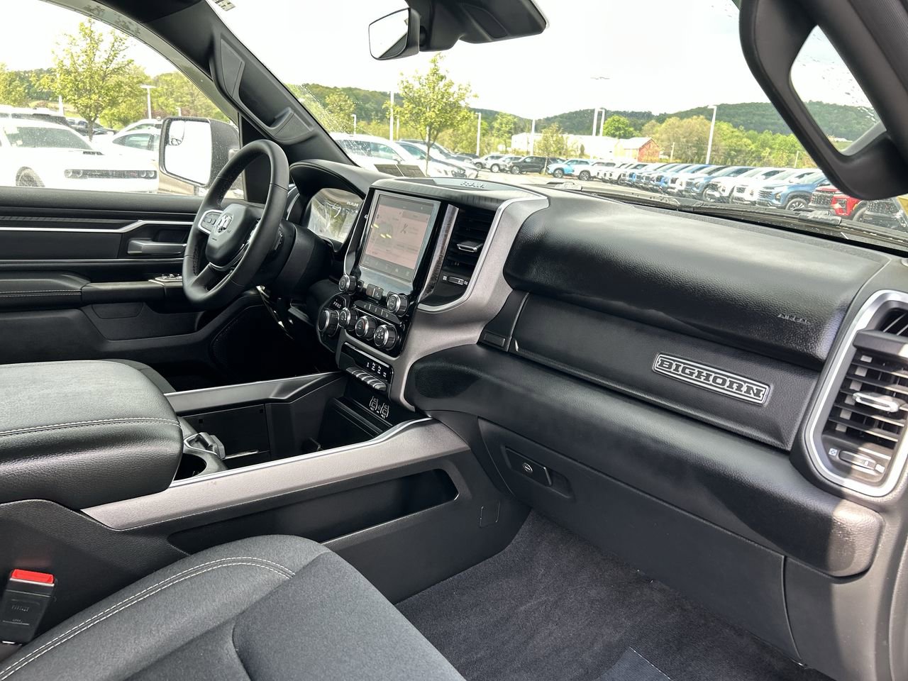 Used 2025 RAM 1500 Big Horn AWD/4WD image 16